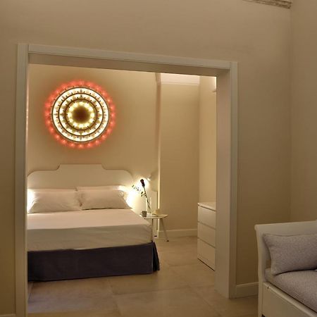 Palazzo Rudiae - Sant'Irene Apartment Lecce Bagian luar foto